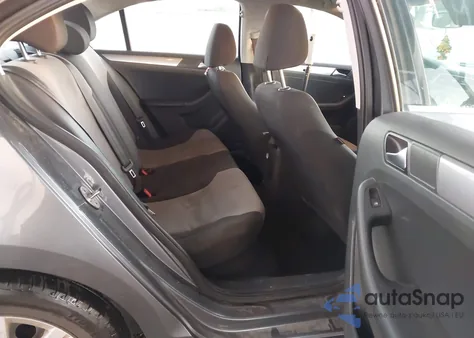 2017 Volkswagen Jetta 1.4T S from USA, damaged, VIN 3VW2B7AJ2HM253846